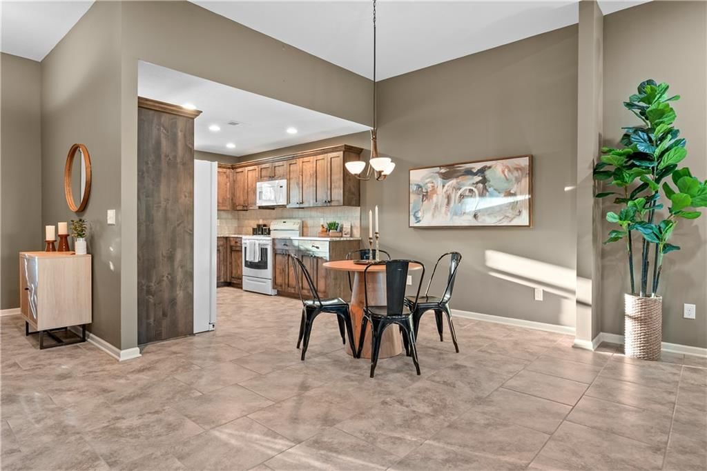 300 NW FOX HOLLOW Lane — photo 17