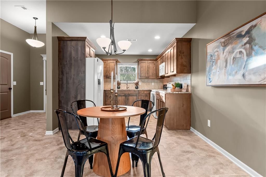 300 NW FOX HOLLOW Lane — photo 18