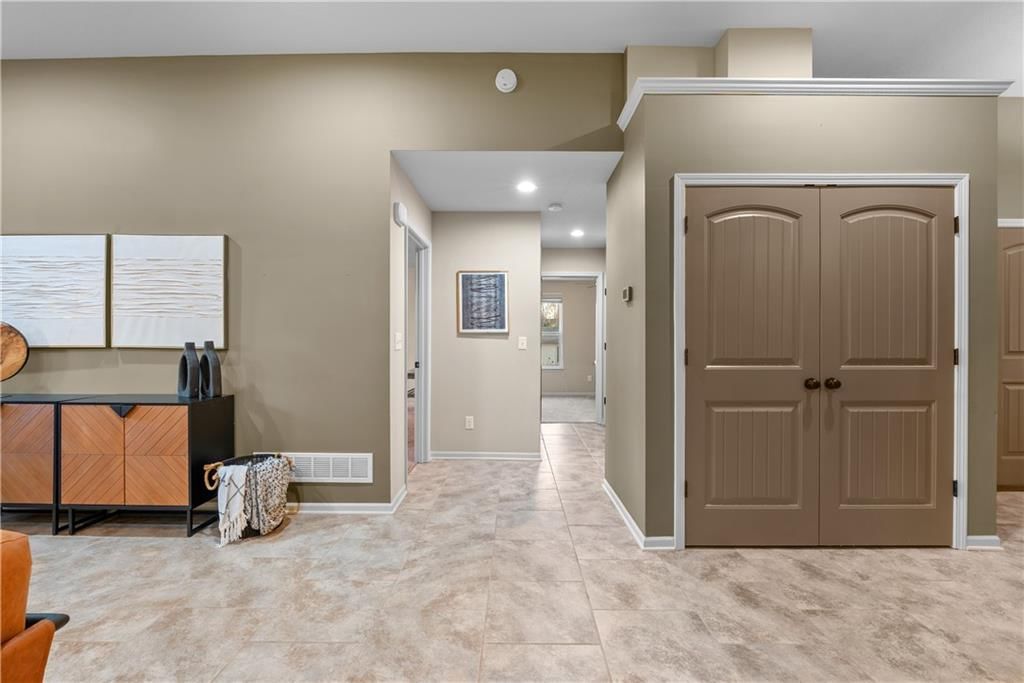 300 NW FOX HOLLOW Lane — photo 24