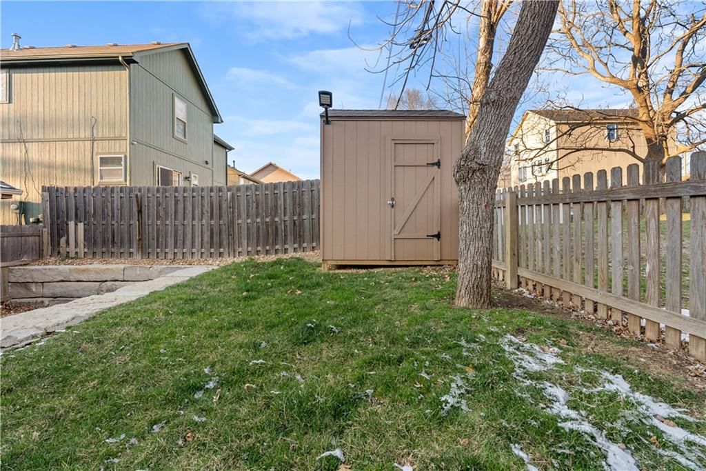 300 NW FOX HOLLOW Lane — photo 37
