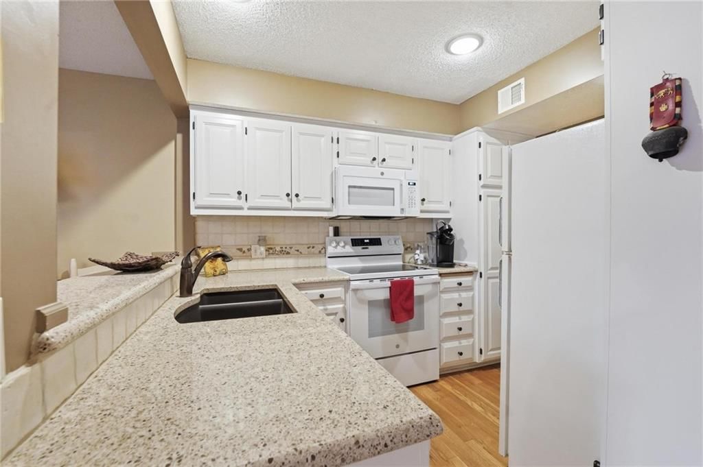 10551 Riley Street — photo 16