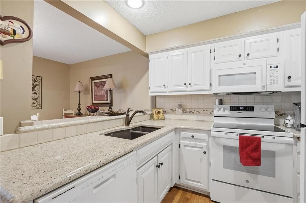 10551 Riley Street — photo 17