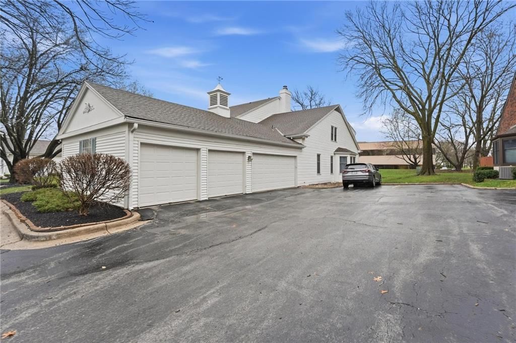 10551 Riley Street — photo 38