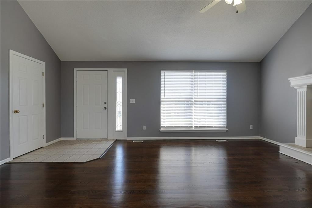 7024 N Winchester Avenue — photo 5