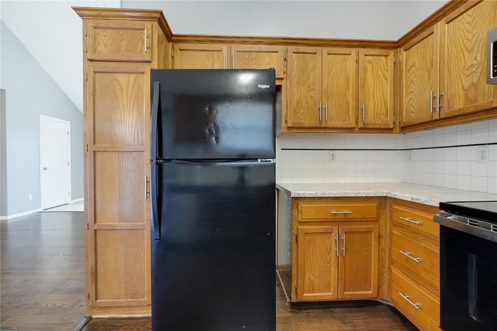 7024 N Winchester Avenue — photo 10