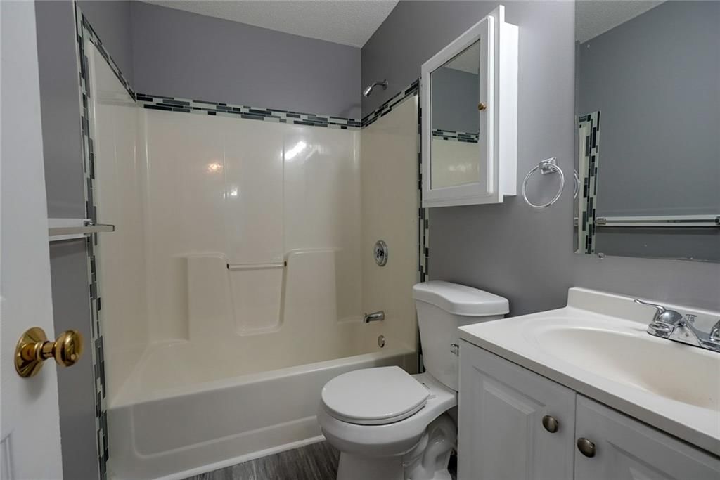 7024 N Winchester Avenue — photo 17