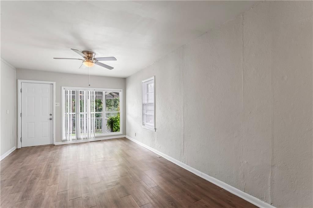 2608 Lyons Street — photo 3