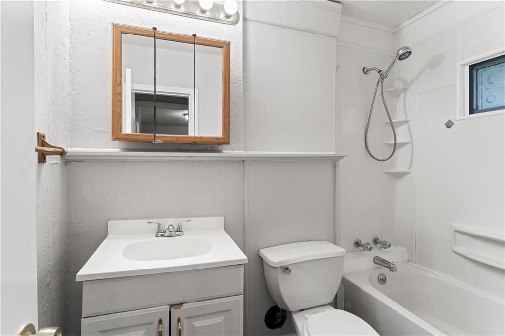 2608 Lyons Street — photo 6