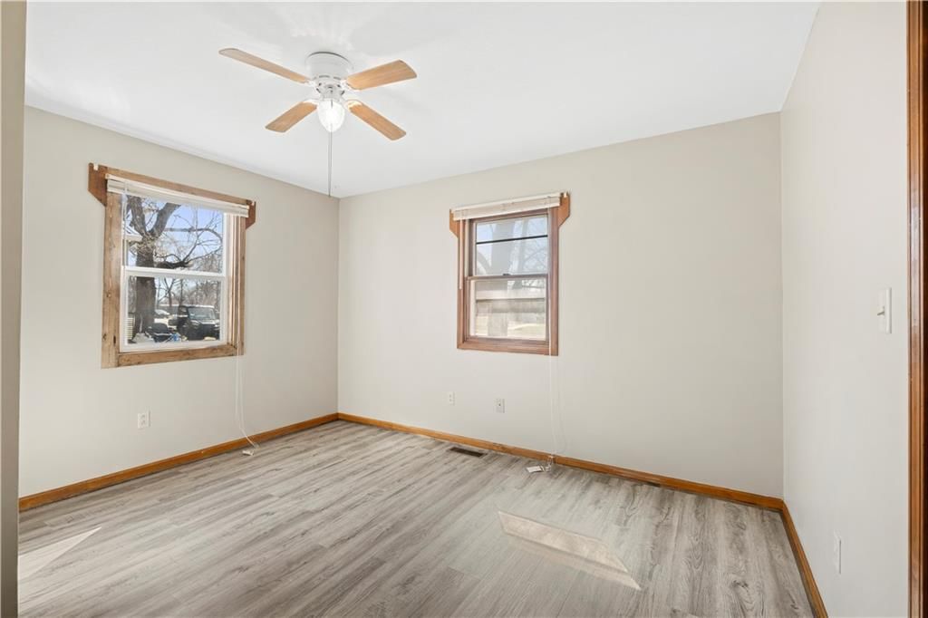 208 W Park Street — photo 22
