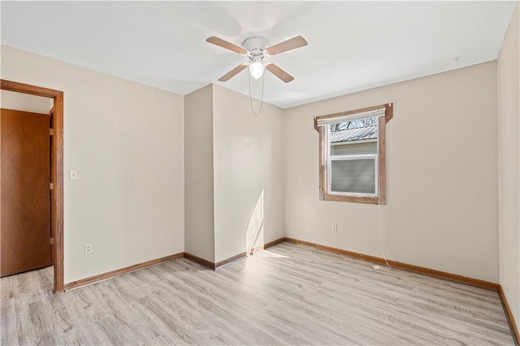 208 W Park Street — photo 23