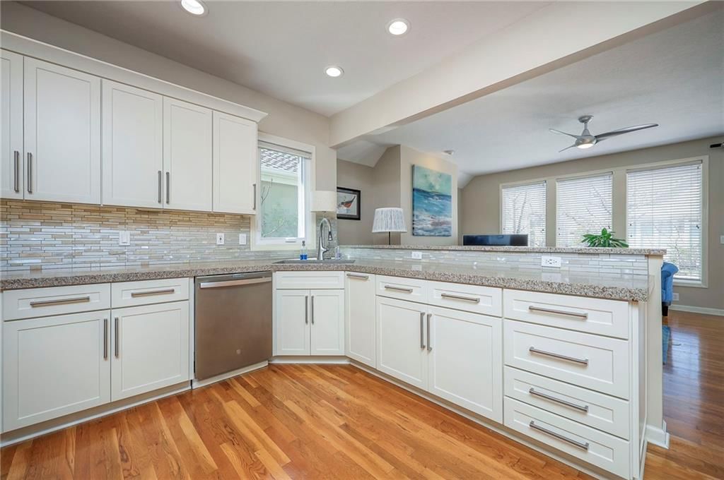 12436 LONG Street — photo 14