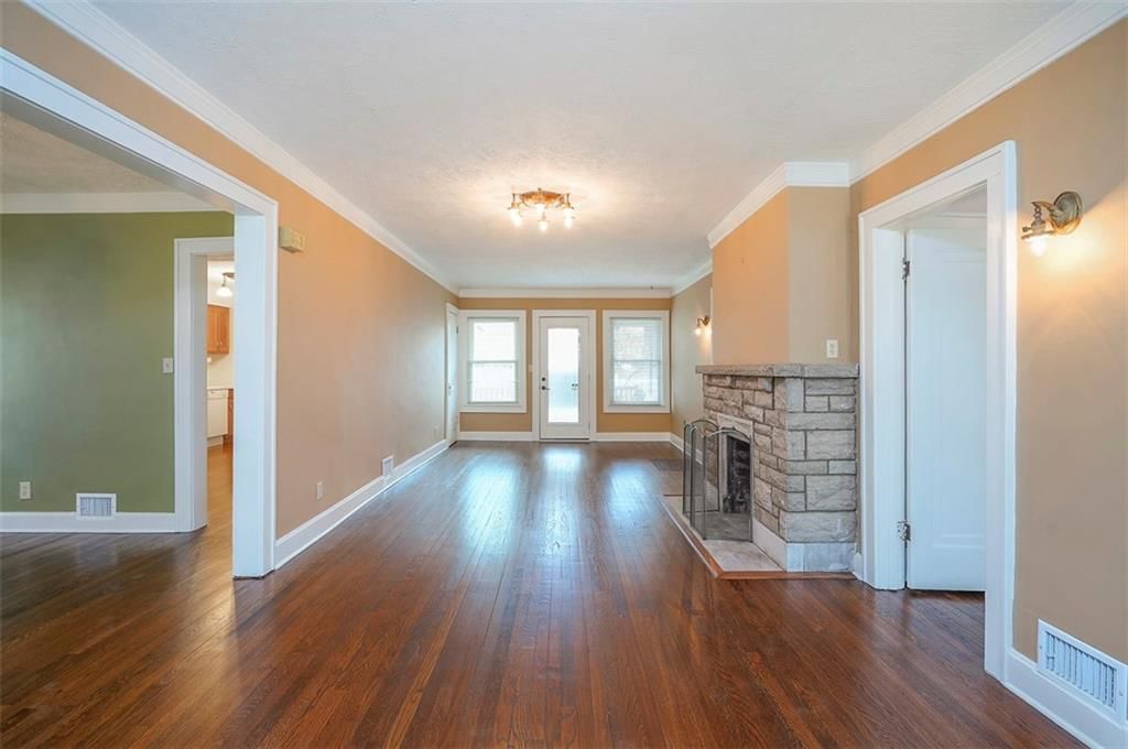 5607 Holmes Street — photo 7