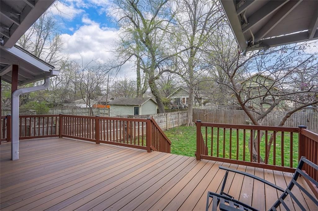 5607 Holmes Street — photo 32