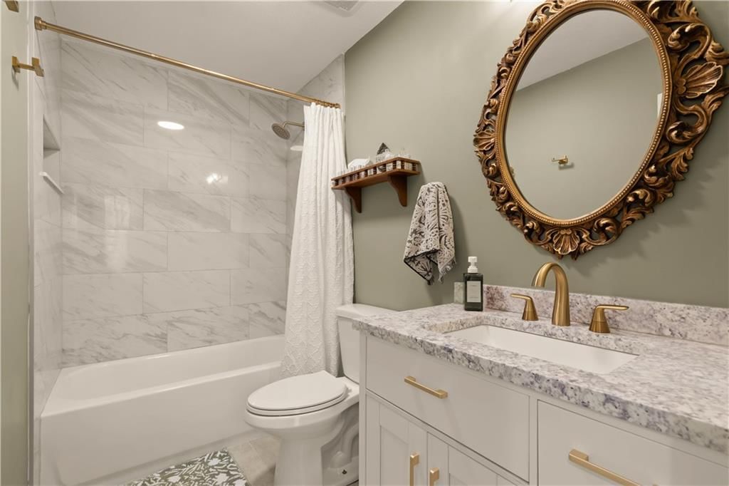 5557 Santa Fe Drive — photo 17