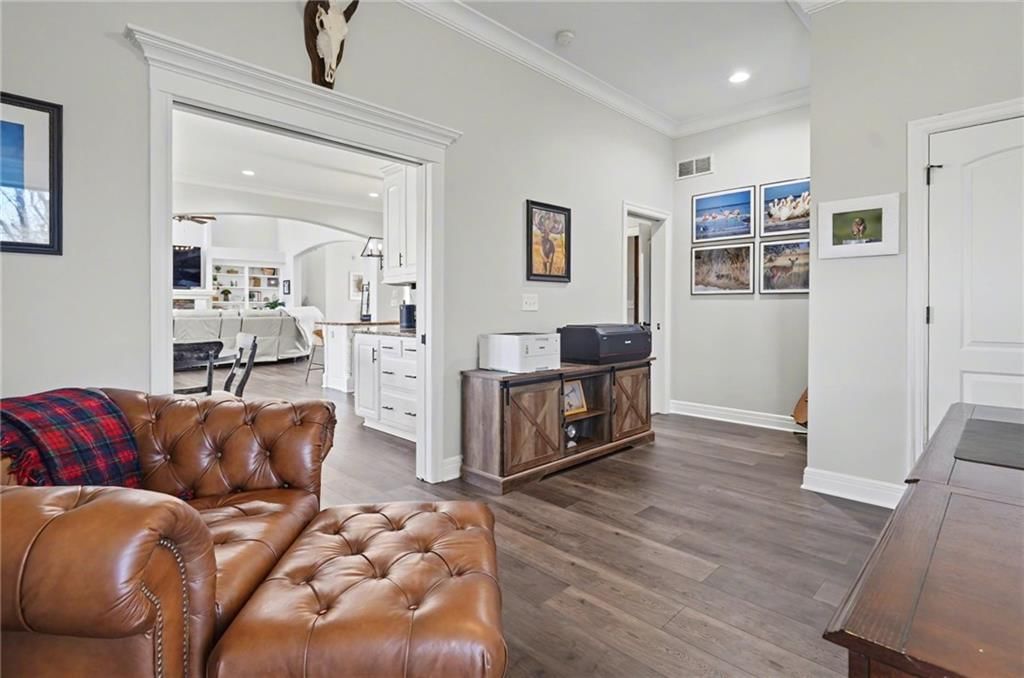 1801 Burning Tree Drive — photo 15