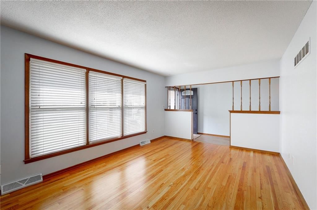 710 N Arapaho Street — photo 9