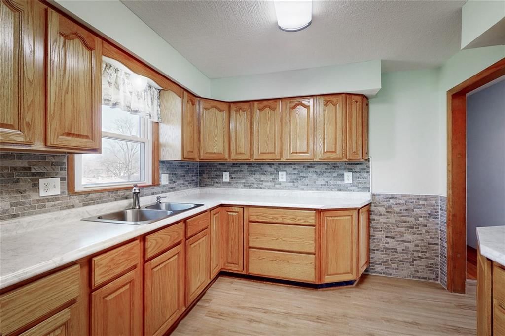 710 N Arapaho Street — photo 17