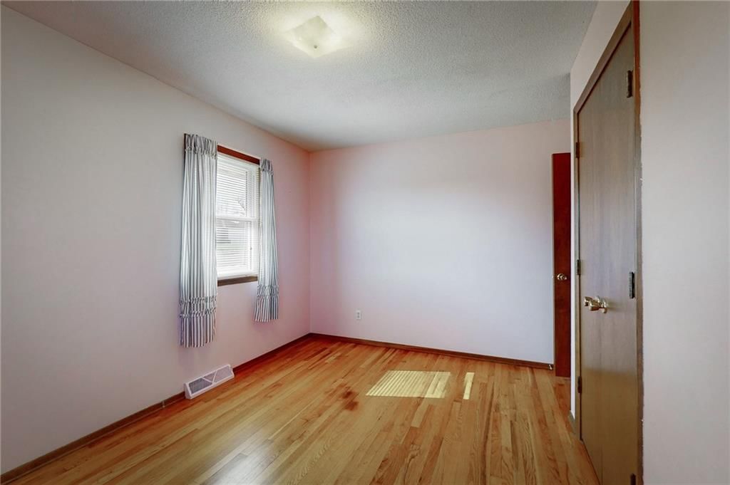 710 N Arapaho Street — photo 32