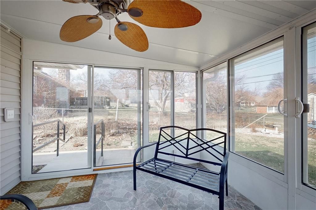 710 N Arapaho Street — photo 34