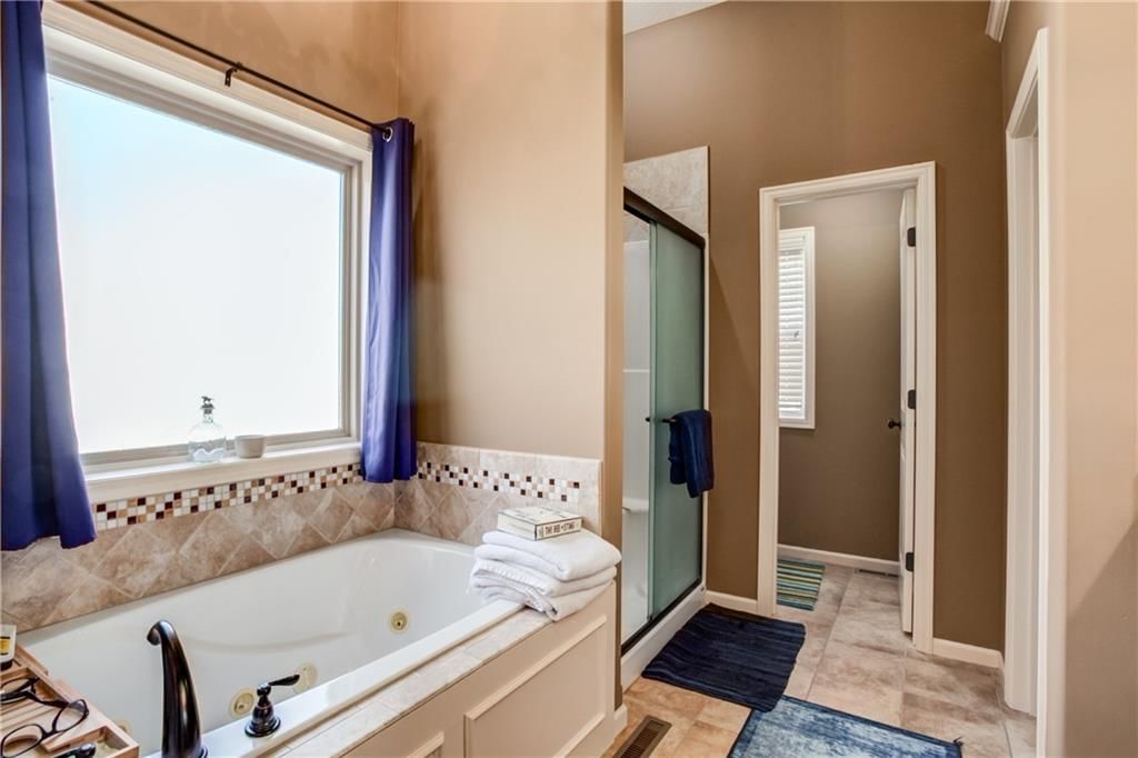 819 SUSAN Street — photo 14