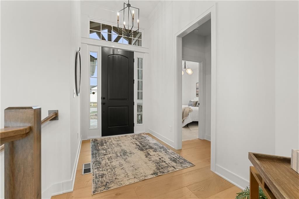 8904 N Clarion Avenue — photo 3