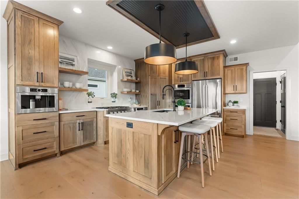 8904 N Clarion Avenue — photo 14