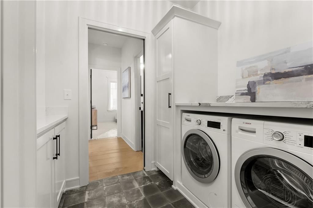 8904 N Clarion Avenue — photo 40