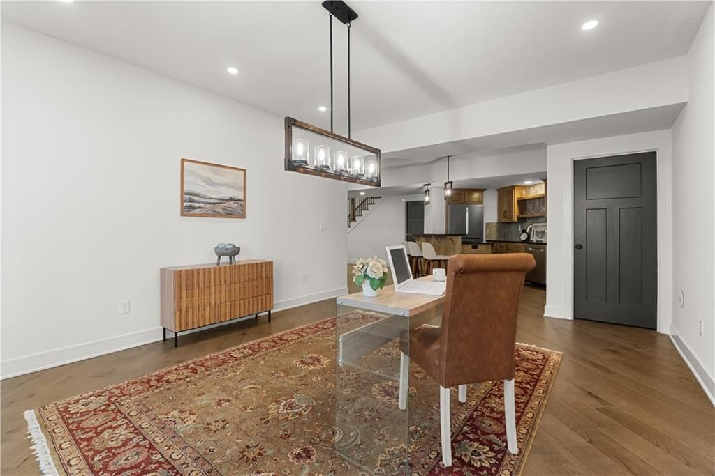 8904 N Clarion Avenue — photo 54