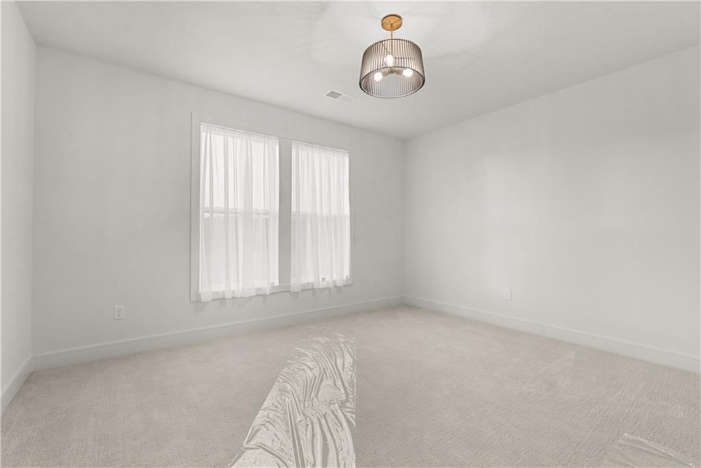8904 N Clarion Avenue — photo 55