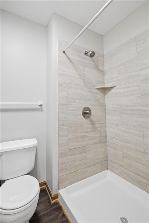 204 E 22nd Street — photo 35