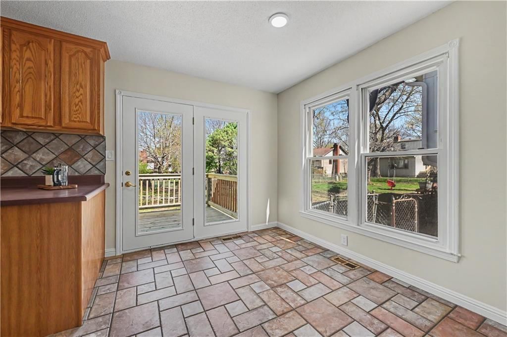 14720 W 90th Street — photo 14