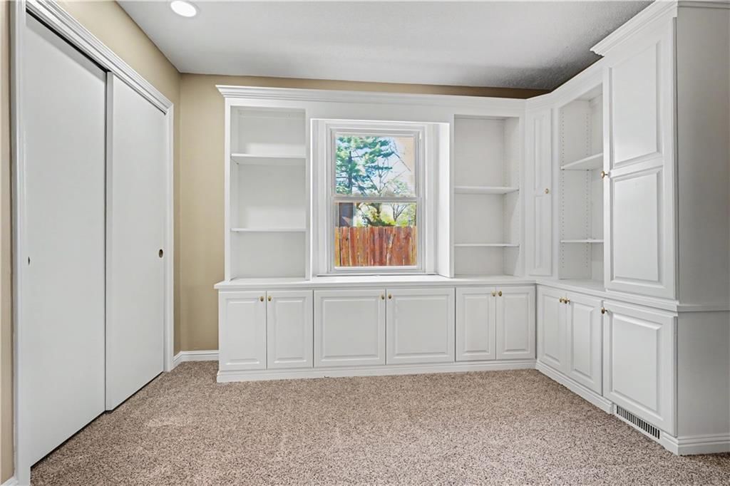 14720 W 90th Street — photo 20