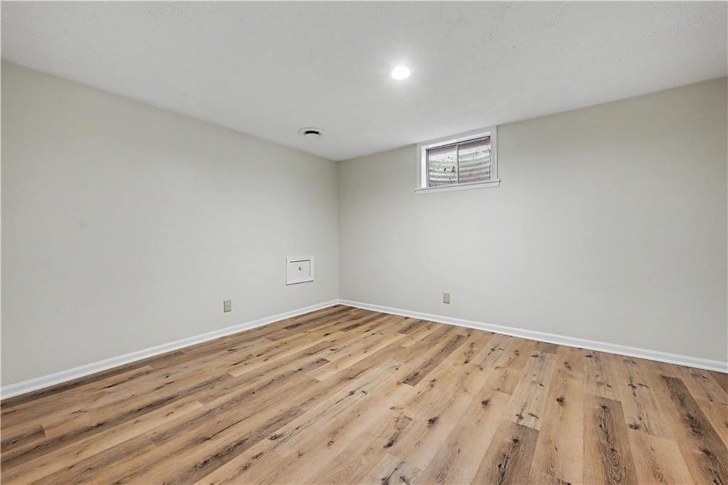 14720 W 90th Street — photo 33
