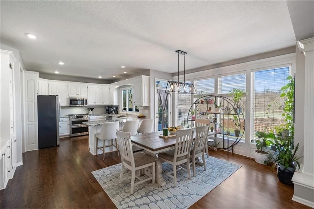5924 NE Parks View Place — photo 11