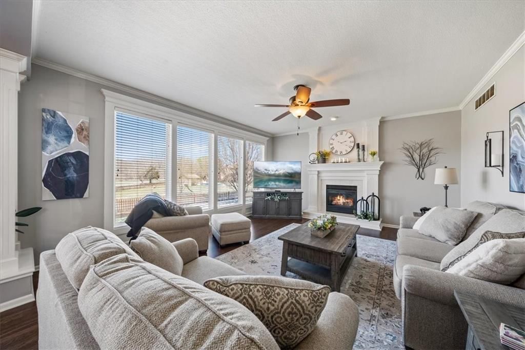5924 NE Parks View Place — photo 12
