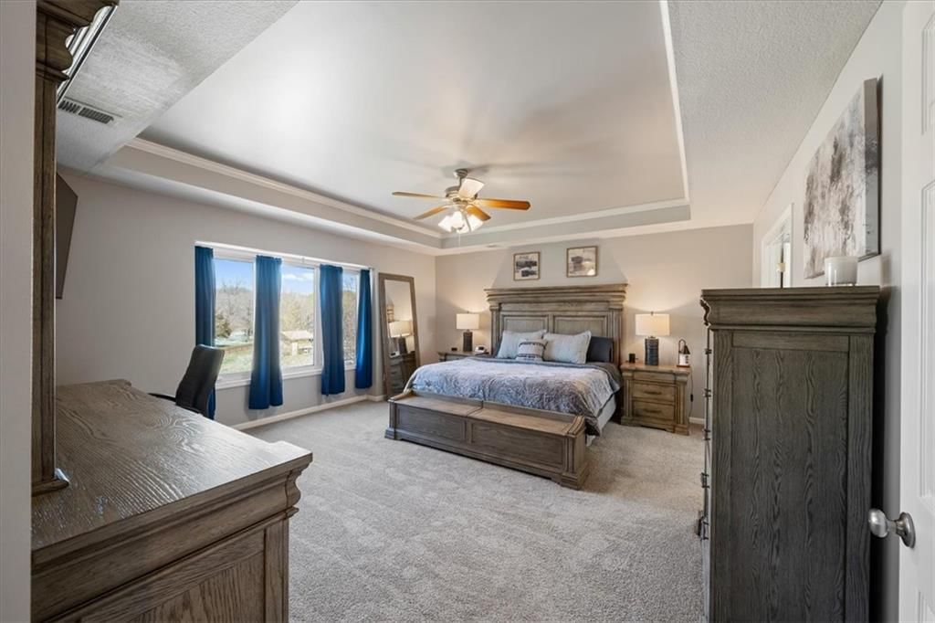 5924 NE Parks View Place — photo 16