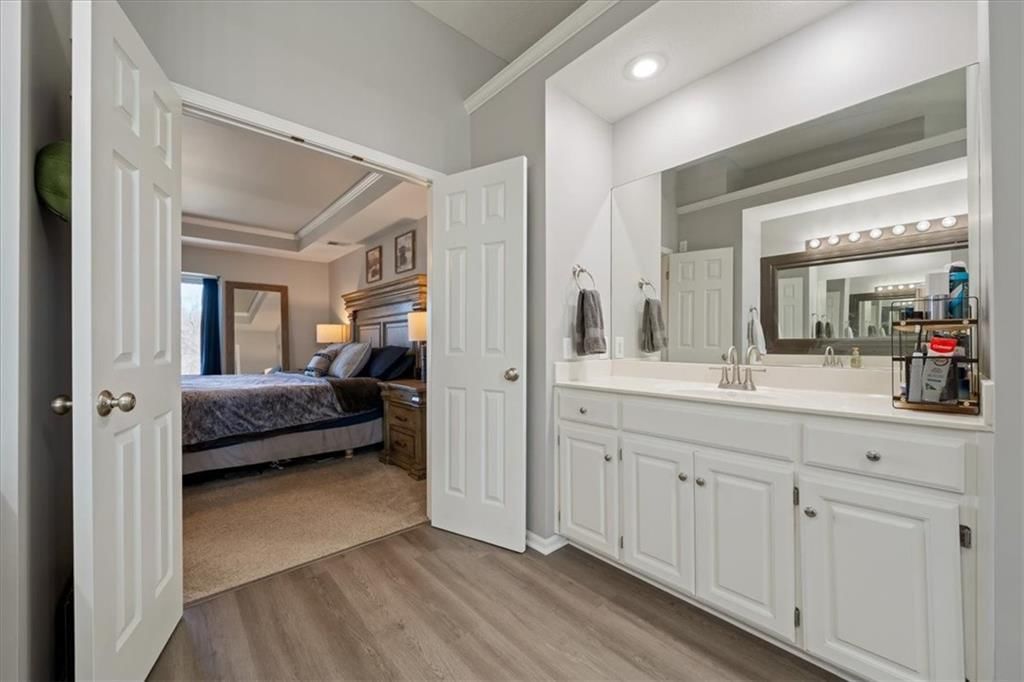 5924 NE Parks View Place — photo 19