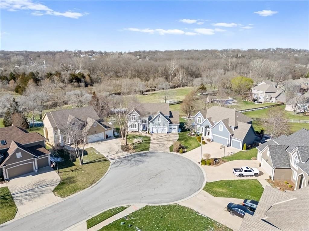 5924 NE Parks View Place — photo 37