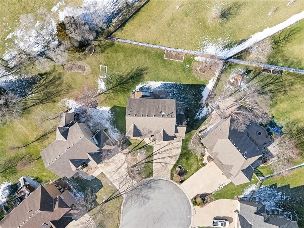 5924 NE Parks View Place — photo 38