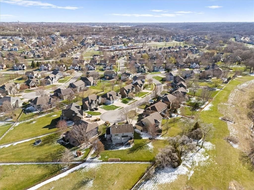 5924 NE Parks View Place — photo 39