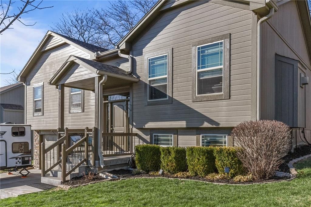 809 Colonial Drive — photo 28