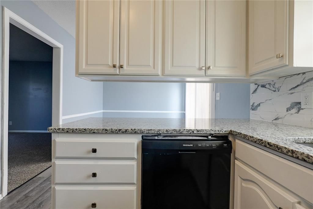 5221 Union Street — photo 9