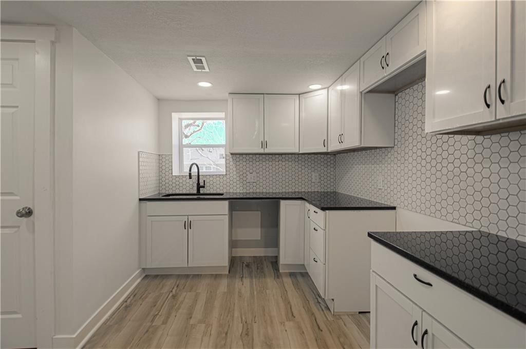 510 Summit Street — photo 11