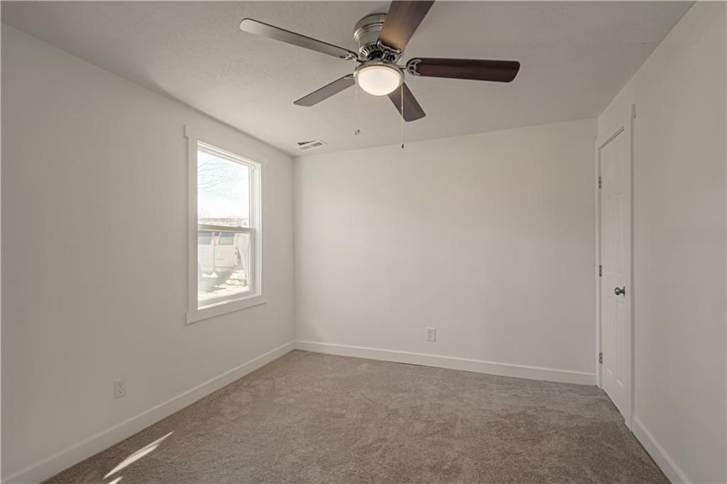 510 Summit Street — photo 23