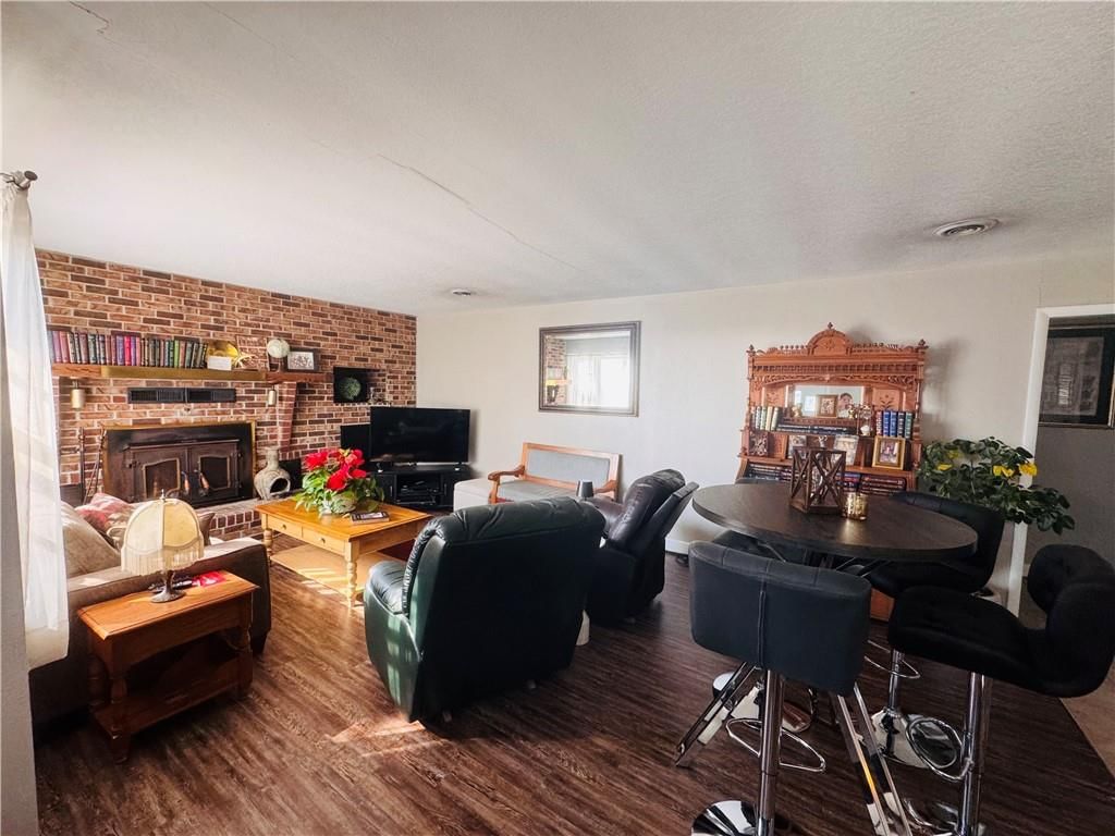 427 N Oak Street — photo 12