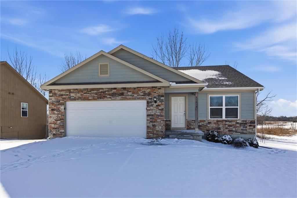 21413 W 216th Street, Spring Hill, KS