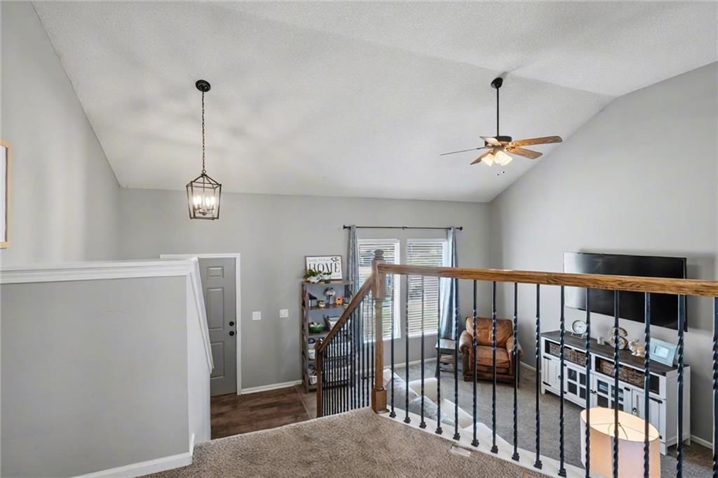 690 N Olive Street — photo 11