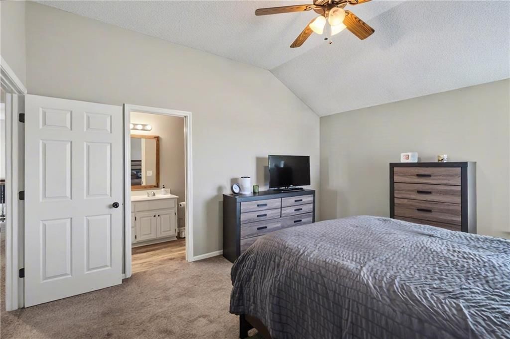 690 N Olive Street — photo 18