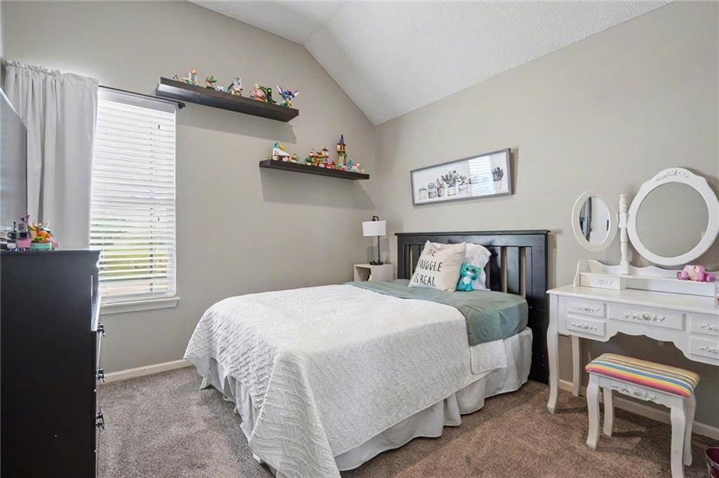 690 N Olive Street — photo 19