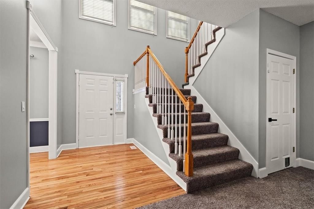 18160 W 159th Terrace — photo 4